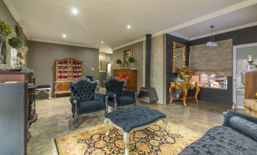 6 Bedroom Property for Sale in Elandia Free State
